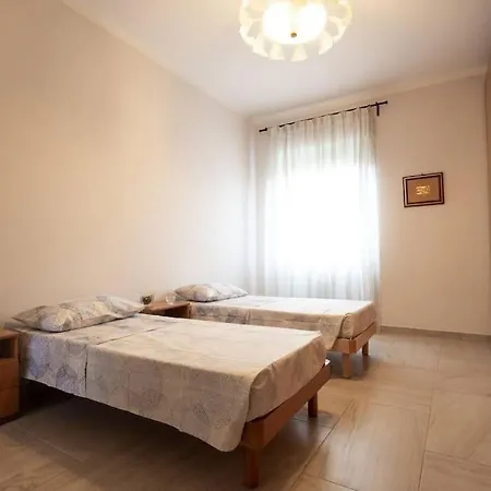 Xxl Extra Comfort - Bed & Beers Roma, Metro A-c * רומא